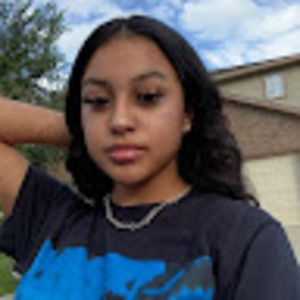 Meet your Posher, Kaia